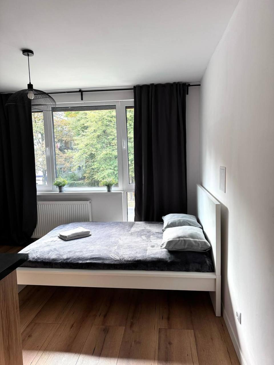 Quiet Apartment Near The Park, Metro, Centre, Wi-Fi - By Hik Apartments Warszawa Eksteriør bilde